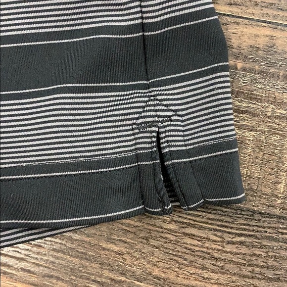 NWOT Under Armour Stripe Polo Shirt- Black - Picture 3 of 5